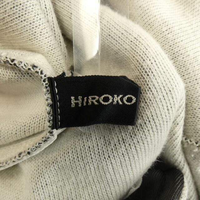 HIROKO KOSHINO(ヒロココシノ)のヒロココシノ HIROKO KOSHINO ワンピース レディースのワンピース(ひざ丈ワンピース)の商品写真