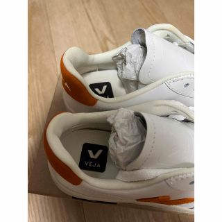 VEJA - 新品 VEJAヴェジャ V12レザー スニーカー EU36 23cm の通販 by