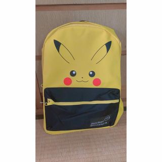 ⭐︎新品　ポケモン　リュック　キッズ　ピカチュウ　モンスターボール　大容量22