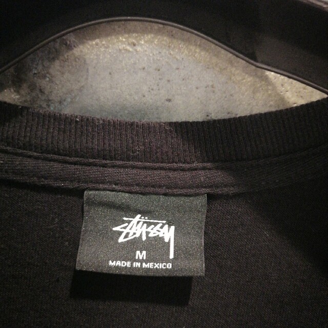 【ワールドツアー　両面ロゴ】STUSSY ステューシー　Tシャツ　ロゴ割れなし