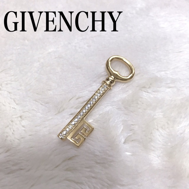 みららショップGIVENCHY美品 GIVENCHY ジバンシー 鍵型 ゴールド ブローチ Gロゴ ストーン