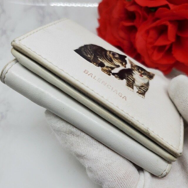 【希少】 バレンシアガ ミニウォレット 折り財布 財布 ホワイト ネコ 猫