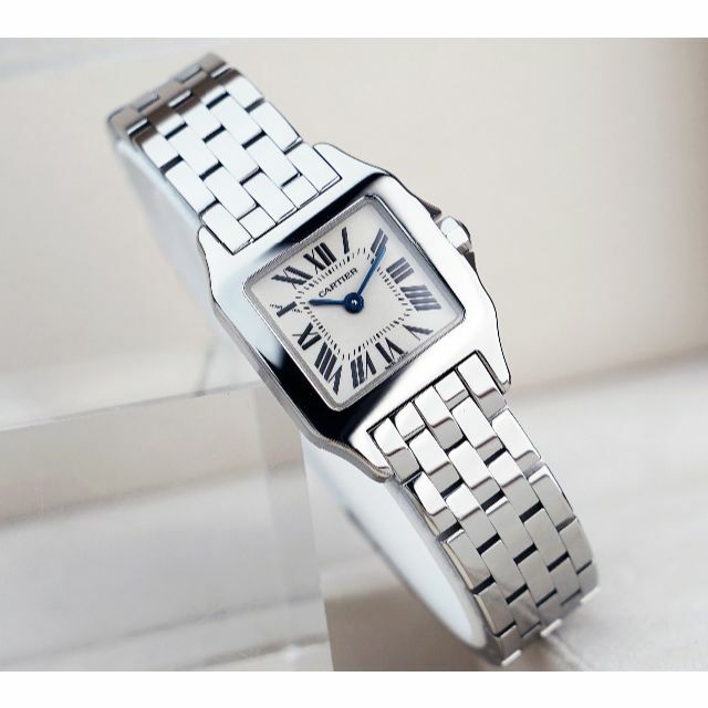 Cartier(カルティエ)の美品 カルティエ サントス ドゥモアゼル シルバー SM Cartier レディースのファッション小物(腕時計)の商品写真