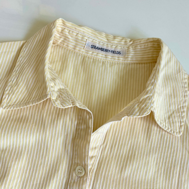 STRAWBERRY-FIELDS(ストロベリーフィールズ)のストロベリーフィールズ ブラウス 半袖 シャツ レース 黄色 ストライプ レディースのトップス(シャツ/ブラウス(半袖/袖なし))の商品写真