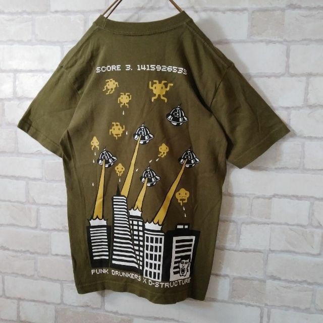 PUNK DRUNKERS(パンクドランカーズ)の人気☆PUNK DRUNKERS Tシャツ カーキ 前後ビッグプリント メンズのトップス(Tシャツ/カットソー(半袖/袖なし))の商品写真