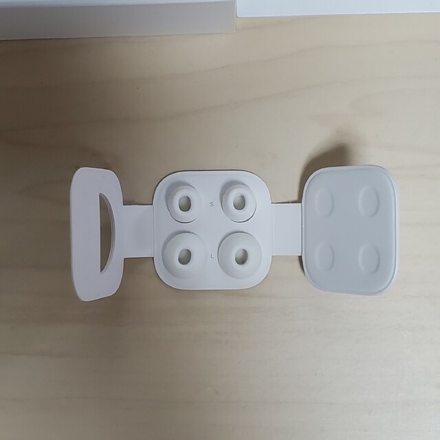 Apple(アップル)のApple AirPods Pro MWP22J/A 正規品 スマホ/家電/カメラのオーディオ機器(ヘッドフォン/イヤフォン)の商品写真