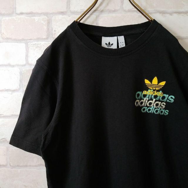 adidas(アディダス)のadidas Tシャツ トレフォイル ワンポイント 刺繍ロゴ メンズのトップス(Tシャツ/カットソー(半袖/袖なし))の商品写真