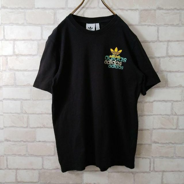 adidas(アディダス)のadidas Tシャツ トレフォイル ワンポイント 刺繍ロゴ メンズのトップス(Tシャツ/カットソー(半袖/袖なし))の商品写真