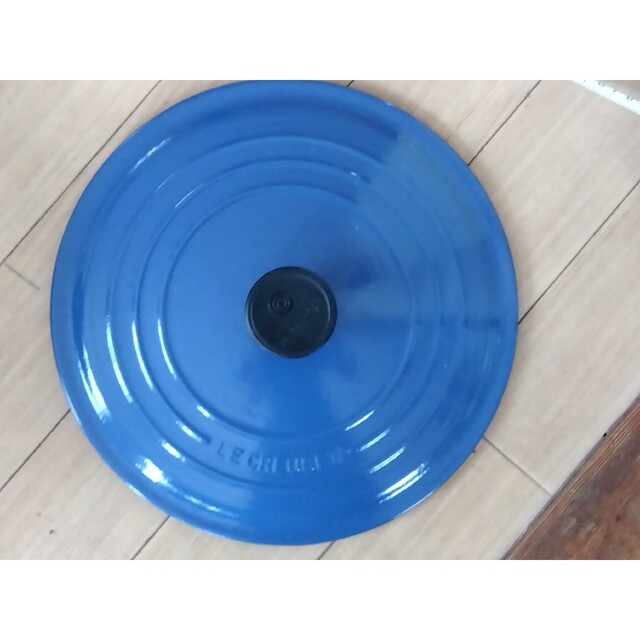 LE CREUSET(ルクルーゼ)のル・クルーゼ  鍋 28cm インテリア/住まい/日用品のキッチン/食器(鍋/フライパン)の商品写真