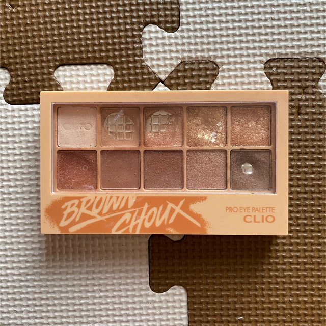 CLIO(クリオ)のCLIO PRO EYE PALETTE♡BROWN CHOUX コスメ/美容のベースメイク/化粧品(アイシャドウ)の商品写真