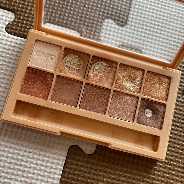 CLIO(クリオ)のCLIO PRO EYE PALETTE♡BROWN CHOUX コスメ/美容のベースメイク/化粧品(アイシャドウ)の商品写真