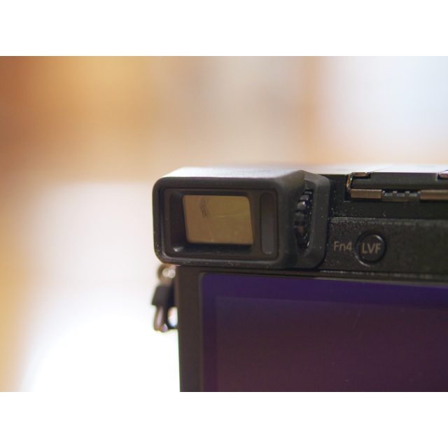Panasonic(パナソニック)のPanasonic LUMIX DMC-GX7MK2 ブラック GX80 スマホ/家電/カメラのカメラ(ミラーレス一眼)の商品写真