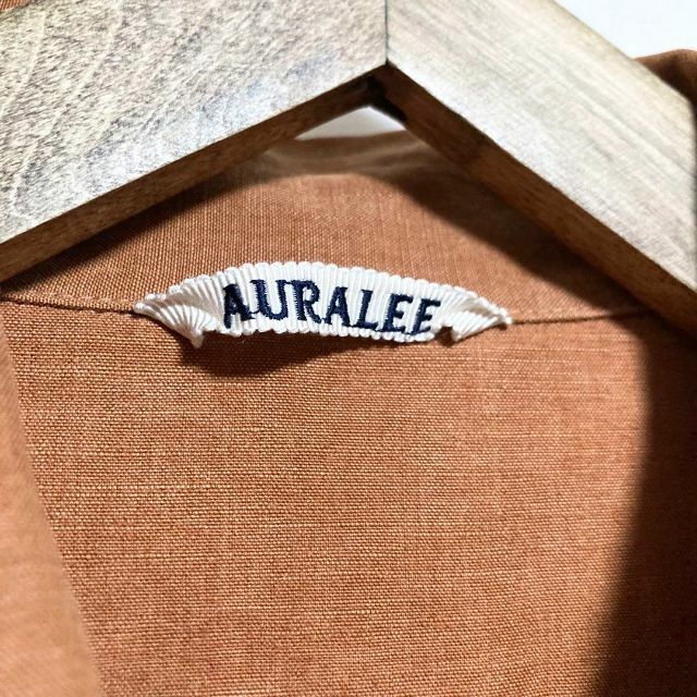 AURALEE(オーラリー)のサイズ4！AURALEE ウォッシュドフィンリネンビッグファティーグジャケット メンズのジャケット/アウター(ミリタリージャケット)の商品写真
