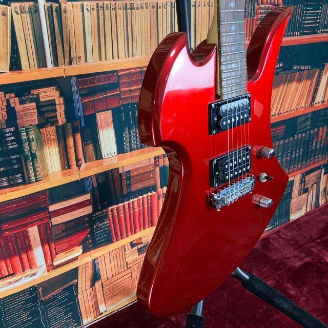 5560】送料込み B.C.Rich mockingbird 弦交換不要 - エレキギター