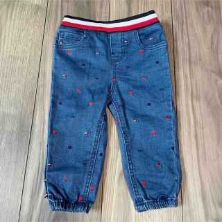 トミーヒルフィガー(TOMMY HILFIGER)の新品TOMMY HILFIGER トミーヒルフィガー モチーフデニムパンツ 80(パンツ)