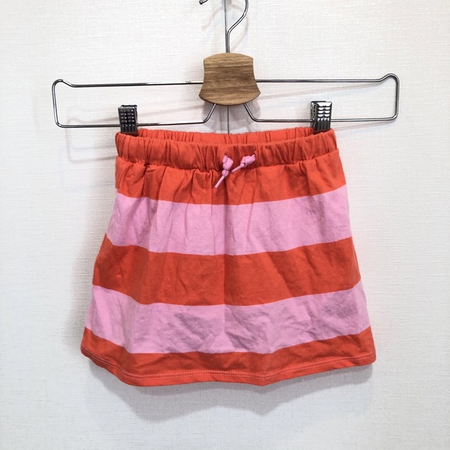 babyGAP(ベビーギャップ)のGAP インナーパンツ付きスカート キッズ/ベビー/マタニティのキッズ服女の子用(90cm~)(スカート)の商品写真