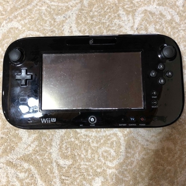 Wii U(ウィーユー)の【中古】ニンテンドーWiiU(ブラック)+ピクミン3、スプラトゥーン エンタメ/ホビーのゲームソフト/ゲーム機本体(家庭用ゲーム機本体)の商品写真