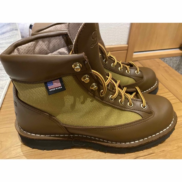 Danner(ダナー)のダナーライト　ブーツ　おきゆ様専用 メンズの靴/シューズ(ブーツ)の商品写真