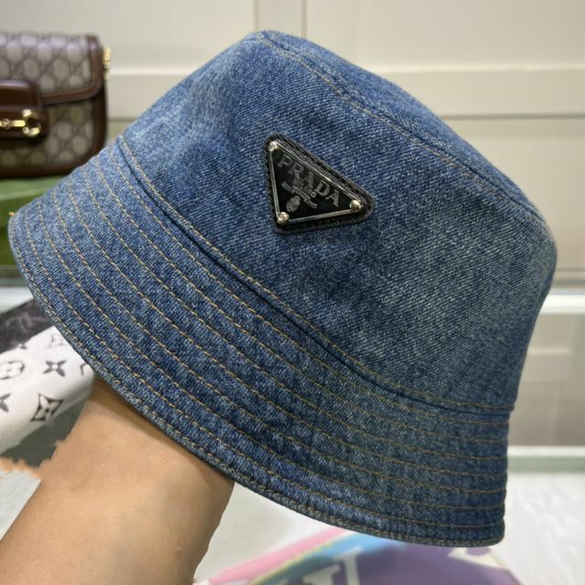 激安通販新作 新品未使用 PRADA デニムバケットハット バケハ プラダ