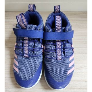 アディダス(adidas)のアディダス　スニーカー　18.5cm　子供(スニーカー)