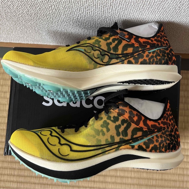 SAUCONY(サッカニー)の日本未発売 Saucony Endorphin Cheetah 27.0cm スポーツ/アウトドアのスポーツ/アウトドア その他(陸上競技)の商品写真