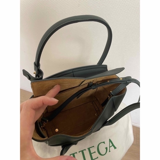 Bottega Veneta(ボッテガヴェネタ)の＊dokin様専用＊ボッテガ　アルコ　ミニ　緑色 レディースのバッグ(ハンドバッグ)の商品写真