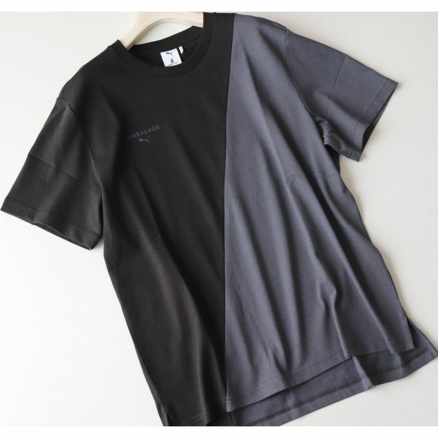 ANREALAGE(アンリアレイジ)のコラボ！新品【アンリアレイジ×プーマ】光と影にインスパイア ロゴTシャツ L メンズのトップス(Tシャツ/カットソー(半袖/袖なし))の商品写真