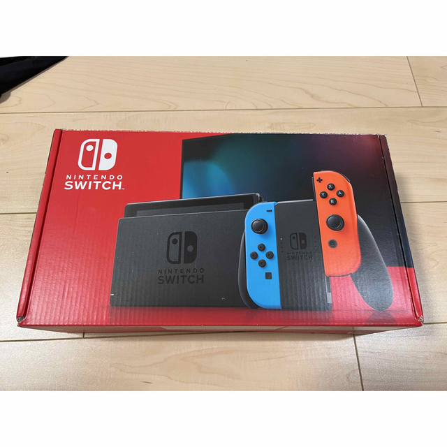 Nintendo Switch(ニンテンドースイッチ)のニンテンドースイッチ　NINTENDO Switch  本体 エンタメ/ホビーのゲームソフト/ゲーム機本体(家庭用ゲーム機本体)の商品写真