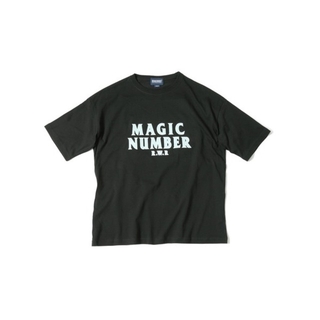 マジックナンバー(MAGIC NUMBER)のMAGIC NUMBER ロゴ Tシャツ Lサイズ 黒(Tシャツ/カットソー(半袖/袖なし))