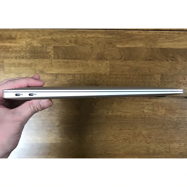 MacBook Air (Retina, 13-inch, 2018) シルバースマホ/家電/カメラ