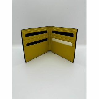 FENDI - 【新品】FENDI 降り財布 ロゴ パスケースの通販 by R's ネット