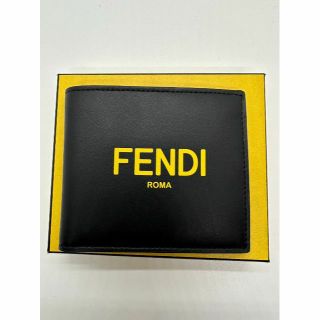 FENDI - 【新品】FENDI 降り財布 ロゴ パスケースの通販 by R's ネット