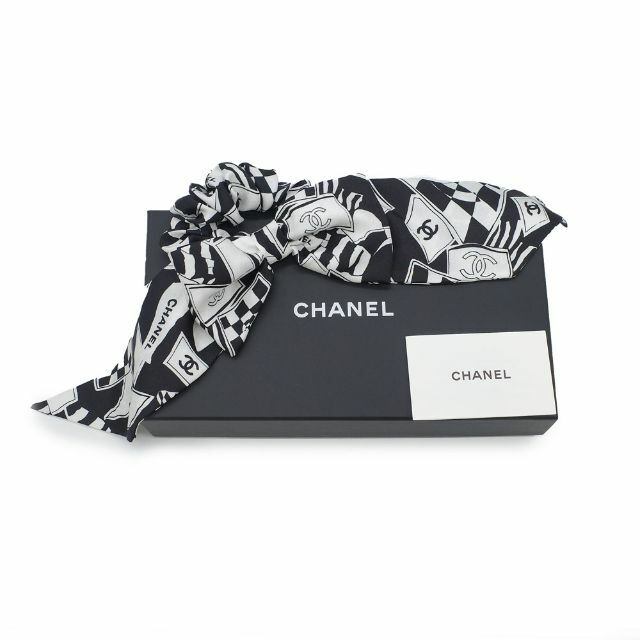 CHANEL - 未使用品 シャネル シュシュ リボン ココマーク シルク