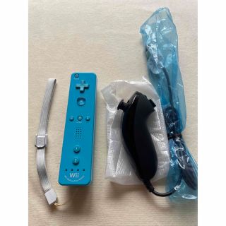 ニンテンドウ(任天堂)のwii リモコンプラス(ブルー) wiiヌンチャク(未使用)セット(その他)