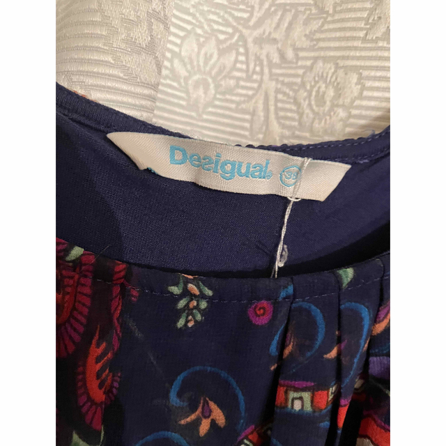 DESIGUAL(デシグアル)の美品　desigual 花柄　ノースリーブワンピース　デジグアル レディースのワンピース(ミニワンピース)の商品写真