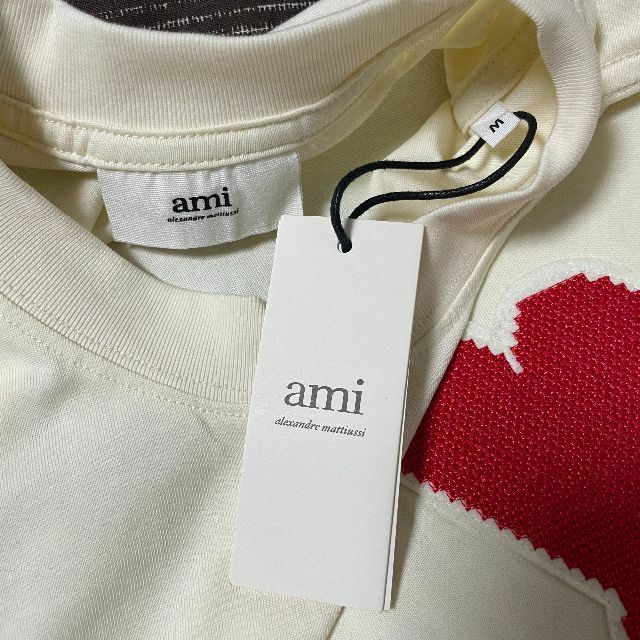 ami(アミ)の新品未使用　AMI PARIS　Tシャツ　M メンズのトップス(Tシャツ/カットソー(半袖/袖なし))の商品写真