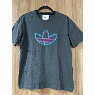 アディダス(adidas)のアディダス　tシャツ 半袖(Tシャツ/カットソー(半袖/袖なし))