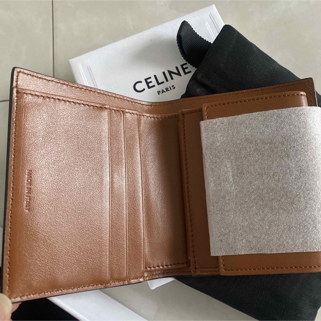 celine(セリーヌ)の新品 完売品 セリーヌ 財布 スモール ストラップ ウォレット レディースのファッション小物(財布)の商品写真