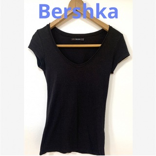 ベルシュカ(Bershka)のBershka 日本撤退ブランド Tシャツ ブラック 黒 タイト セクシー S(Tシャツ(半袖/袖なし))