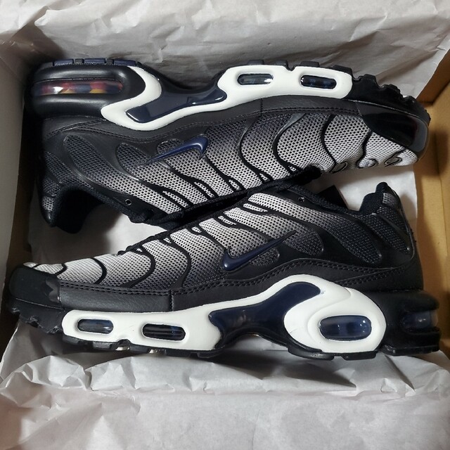 新品未使用　NIKE AIR MAX PLUS SE　27.5cm | フリマアプリ ラクマ