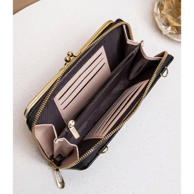 長財布 がま口  スマホ ショルダー バッグ  キルティング　財布　ポーチ レディースのバッグ(ショルダーバッグ)の商品写真