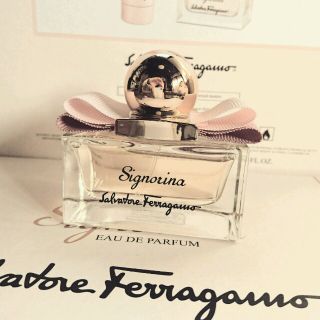 フェラガモ(Ferragamo)のFerragamo 香水セット シニョリーナ(香水(女性用))