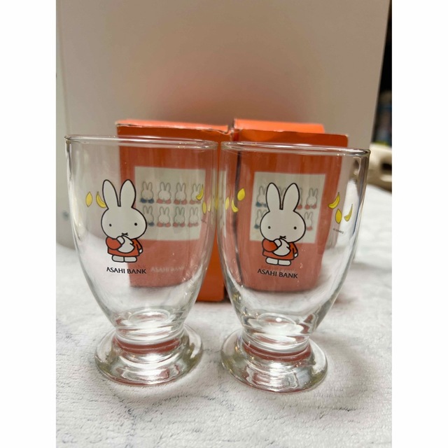 miffy(ミッフィー)のミッフィーグラス　非売品　2個(値下げ) インテリア/住まい/日用品のキッチン/食器(グラス/カップ)の商品写真