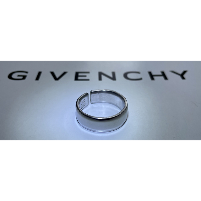GIVENCHY(ジバンシィ)のGIVENCHY リング 【サイズオーダー可能・1号〜35号】 メンズのアクセサリー(リング(指輪))の商品写真