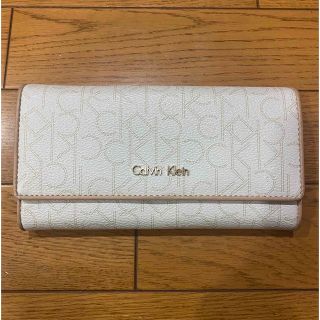 カルバンクライン(Calvin Klein)のCalvin Klein カルバンクライン　長財布　ホワイト(長財布)