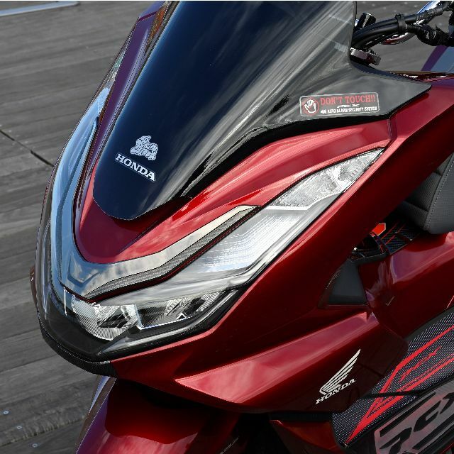 ホンダ(ホンダ)の新型PCX(JK05/KF47)ahmガーニッシュヘッドライト売れてます❗️❗️ 自動車/バイクのバイク(パーツ)の商品写真