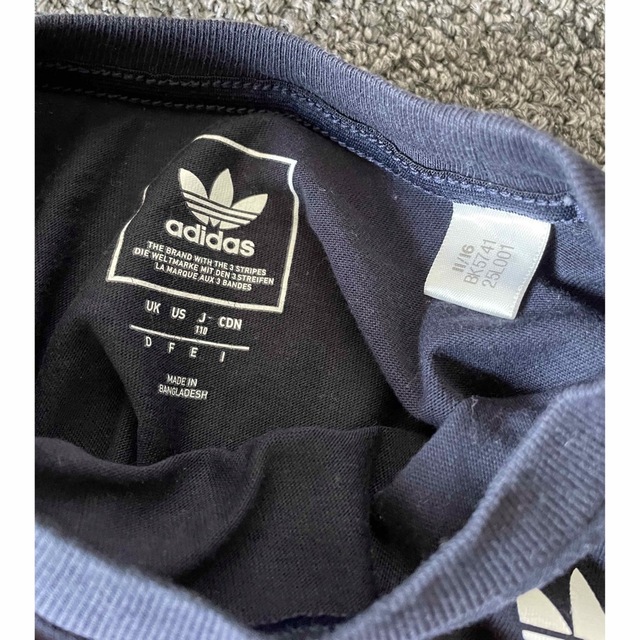 adidas(アディダス)のアディダス　adidas Tシャツ　2枚セット　110cm キッズ/ベビー/マタニティのキッズ服男の子用(90cm~)(Tシャツ/カットソー)の商品写真