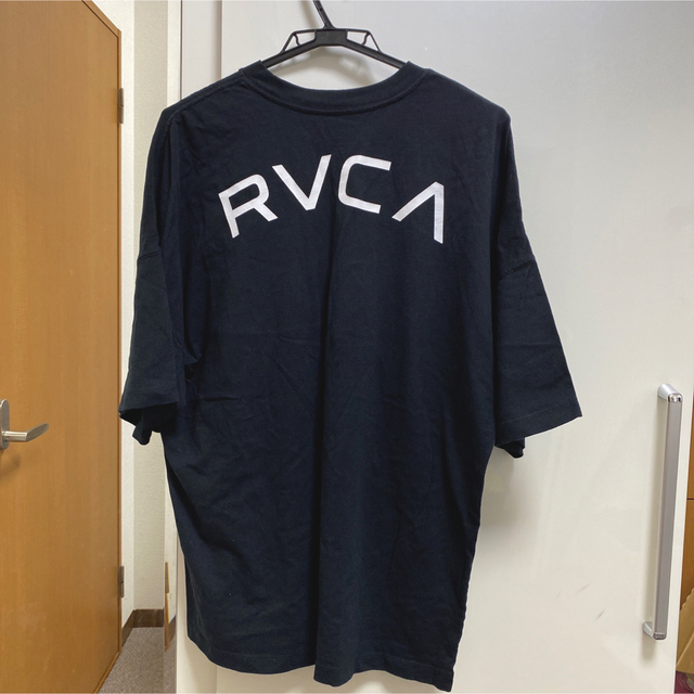 RVCA(ルーカ)のRVCA  メンズ　レディース　ロゴTシャツ レディースのトップス(Tシャツ(半袖/袖なし))の商品写真