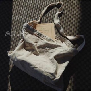 ワンエルディーケーセレクト(1LDK SELECT)の【新品】 AH.H Q-TEES shoulder bag 長谷川昭雄 SSZ(ショルダーバッグ)