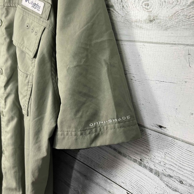 Columbia(コロンビア)のColumbia PFG コロンビア 古着 カーキ 半袖 フィッシングシャツ メンズのトップス(シャツ)の商品写真